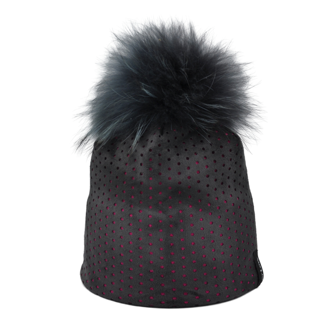 517- beanie in merino wool with bobble