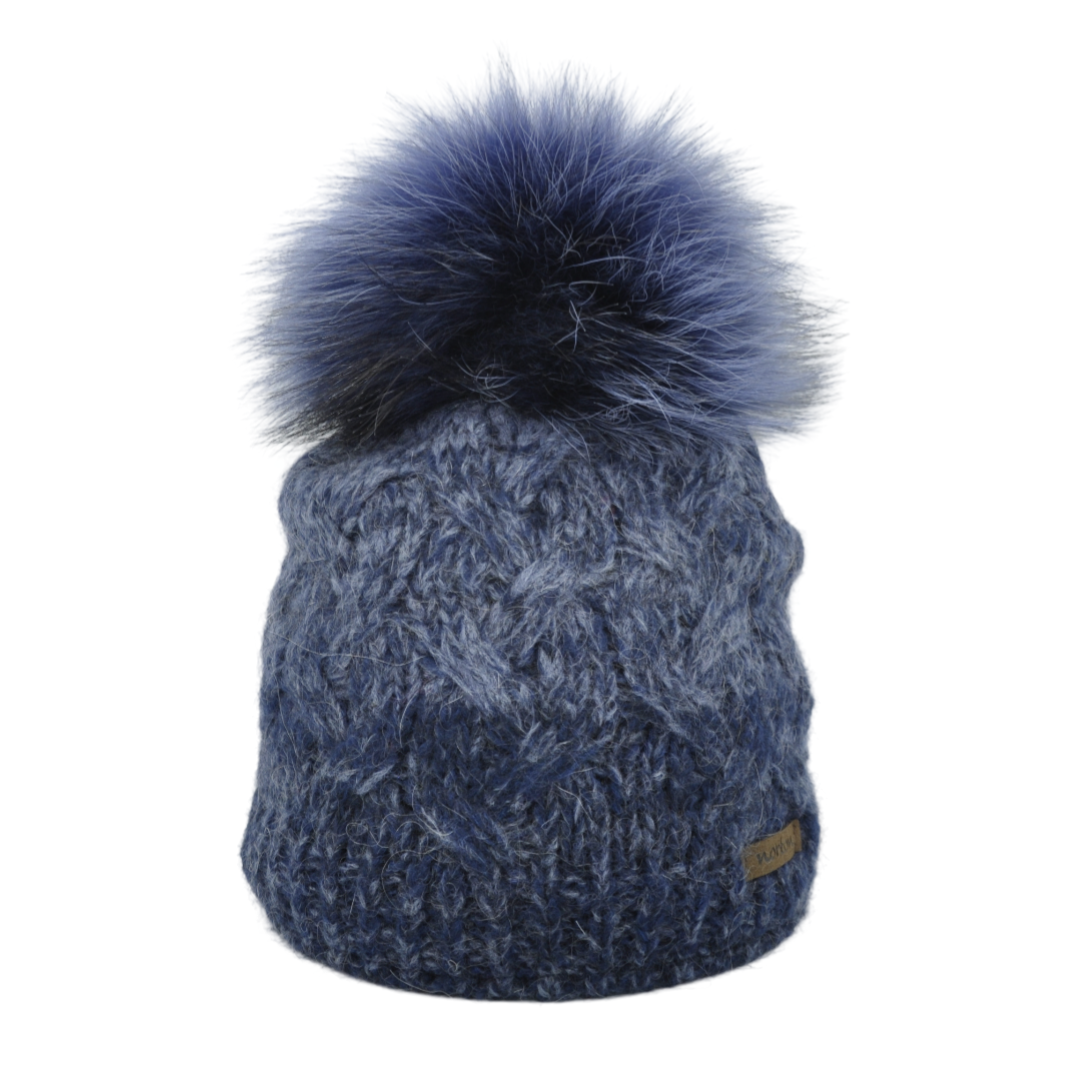 8435 - berretto in lana mohair con pompon
