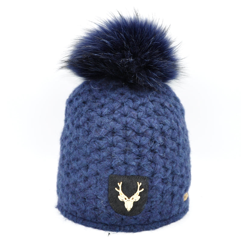8511 - Mütze aus Merino Wolle mit Hirsch Patch