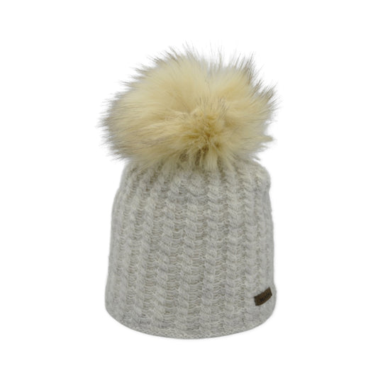 8730 Mütze aus Mohairwolle mit Bommel