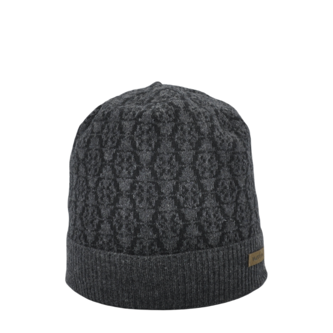8831 - beanie in cashmere
