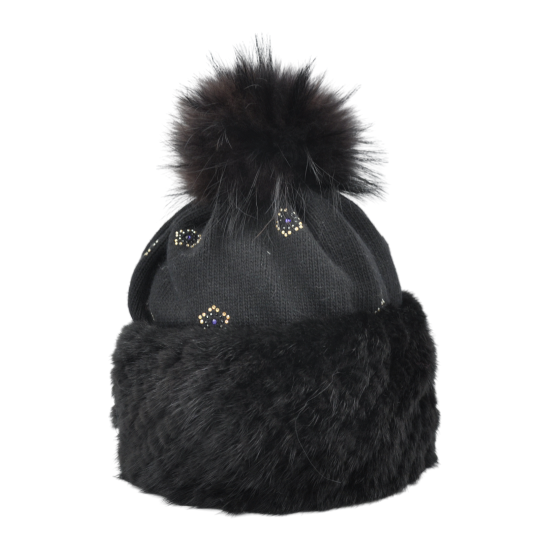 4221 - beanie in cashmere with fur and bobble