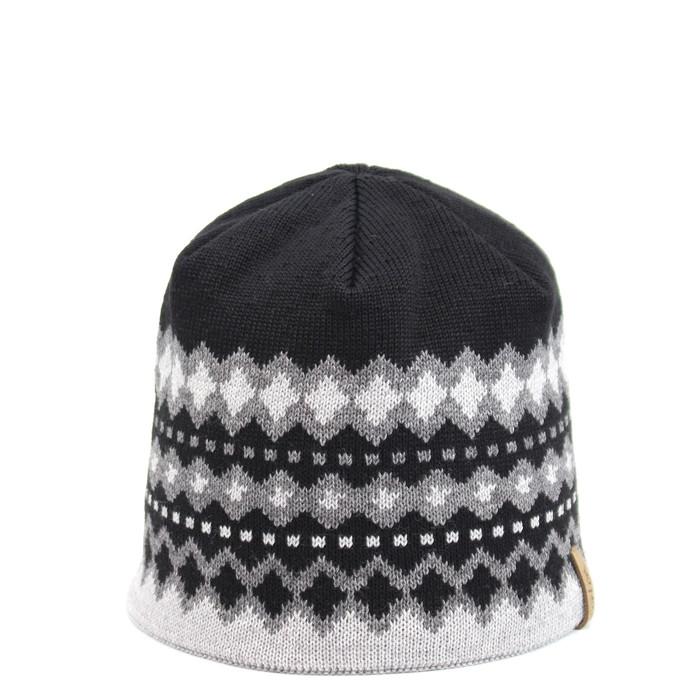 8262 - beanie with norvegian jacquard