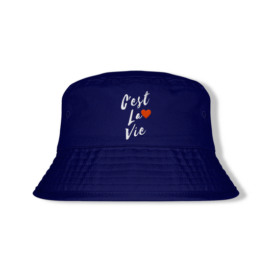 Bucket Hat in cotone premium – "C’est la vie"