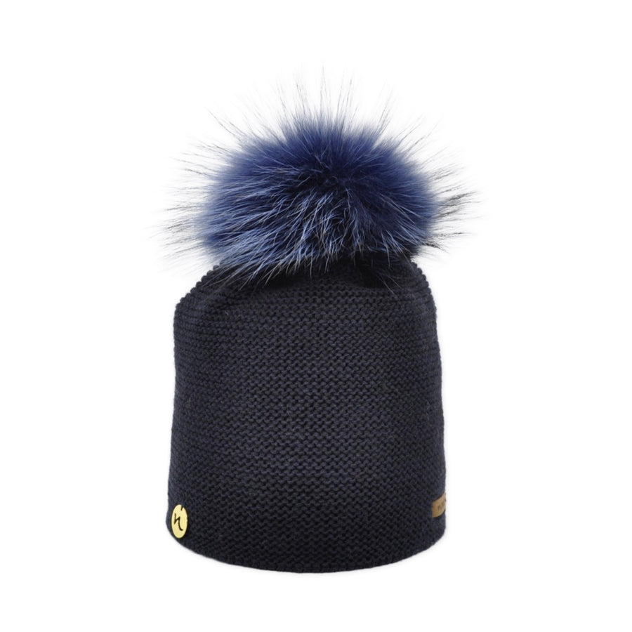 Merino-Mütze mit Bommel und Gold-Anhänger