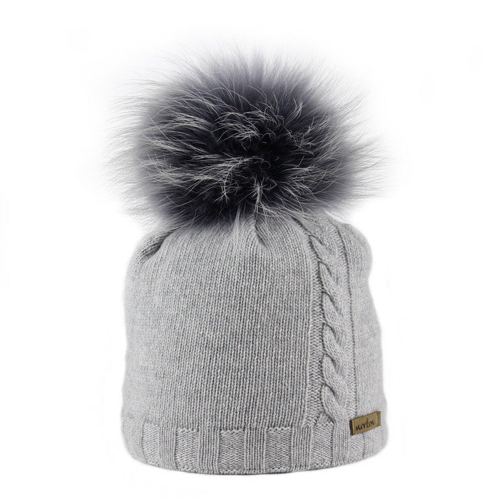 Cashmere Beanie with Bobble