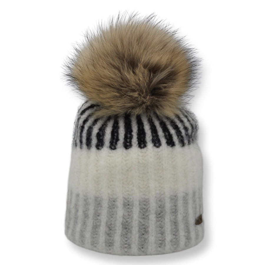 Weiche Mohair-Mütze mit Bommel